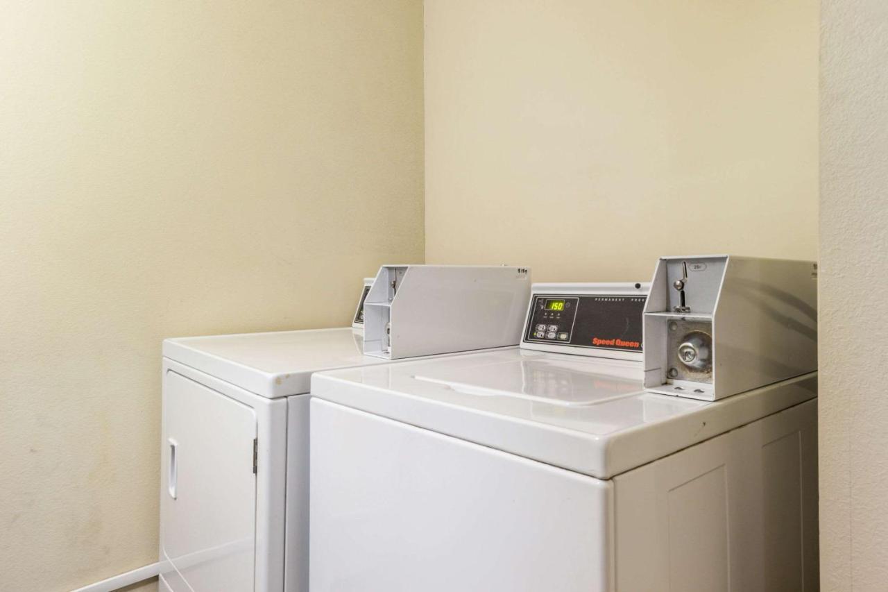 Quality Inn & Suites Florence - Cincinnati South Εξωτερικό φωτογραφία