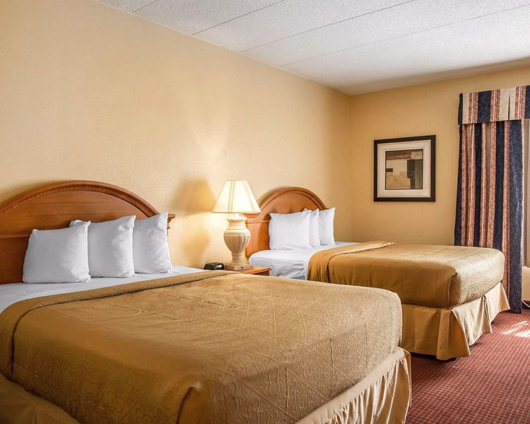 Quality Inn & Suites Florence - Cincinnati South Εξωτερικό φωτογραφία